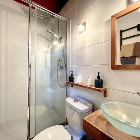 Rum i privatbostad Agreable D'hote